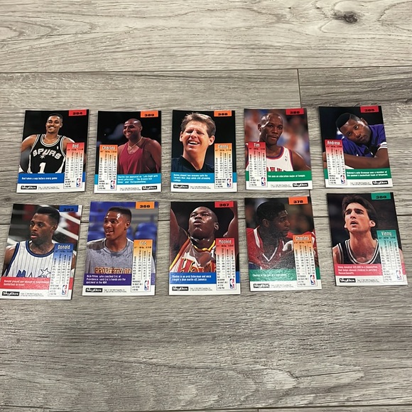 💕10 1993 skybox cards #1 - Picture 2 of 2